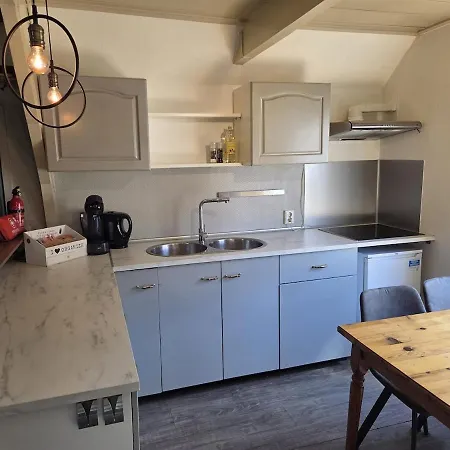 Attic In Historic Canal House In Center Appartamento Gouda